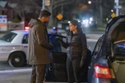 Omar Adom 'OA' Zidan (Zeeko Zaki, l.); Maggie Bell (Missy Peregrym, r.)