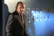 Capt. Jim Brass muss sich einige Fragen bezüglich seiner Tochter stellen.