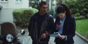 Louna Lloris (Anna Bardavelidze, r.) und Liam (Ludwig Brix, l.) sind auf einer heißen Spur.