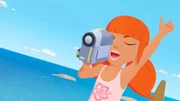 Heute führt Marina Regie. Sie dreht ein Video, mit dem sie bei einem Preisausschreiben gewinnen will und gibt dazu Anweisungen an ihre Schauspieler Yann, Auru und Timeti.