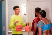 (v.li.): Marcus Scribner (Andre ‚Junior‘ Johnson jr.), Anthony Anderson (Andre ‚Dre‘ Johnson), Tracee Ellis Ross (Rainbow ‚Bow‘ Johnson).