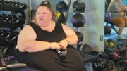 Stephanie in the gym working out 3