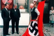 Heinz Marecek/Heinz Petters/Ida Krottendorf./Karl Merkatz/Szene: