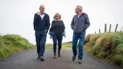 V.l.: Kevin McCloud, Jeanette, Andy