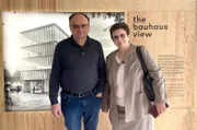 Antje und Dieter Nagel am Bauhaus Archiv in Berlin.