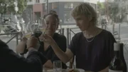 Alcidia Vulbeau (l.) und Fleur Godart (r.) sind erfolgreiche Unternehmerinnen in der französischen Gastro- und Weinbranche.
