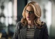 Felicity Smoak (Emily Bett Rickards)