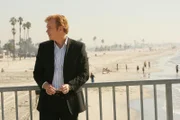 Das CSI-Team rund um Lt. Horatio Caine (David Caruso) untersucht den brutalen Mord an Paul Sanders. Paul Sanders war Teilnehmer eines bizarren Seminars, bei dem Wayne Reynolds seinen Schülern die besten Flirt-Tipps vermitteln wollte, um Frauen auf direktem Weg ins Bett zu lotsen.