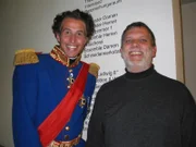 Willi als König Ludwig II. mit dem Intendanten Stefan Barbarino des Musical-Theaters in Füssen.
