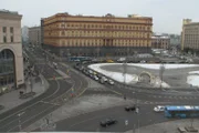 Die Lubjanka. Nach der Oktoberrevolution 1917 wurde das Gebäude mitten in Moskau beschlagnahmt und zur Zentrale des Geheimdienstes. Es blieb bis 1991 Hauptquartier, zentrales Gefängnis und Archiv des sowjetischen Geheimdienstes KGB. Heute ist es der Sitz des russischen Inlandsgeheimdienstes FSB.
