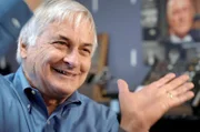 Der Astronom Seth Shostak wettet, dass die Menschheit bis zum Jahr 2036 Kontakt zu Außerirdischen haben wird.