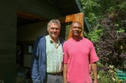 Hobbygärtner Walter Krögner und sein Partner Pedriano