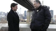 Detective Goren (Vincent D'Onofrio, r.) muss einen Mordfall lösen, für den es scheinbar kein Motiv gibt. Kann ihm Staatsanwalt Kevin Mulrooney (Raul Esparza) weiterhelfen?