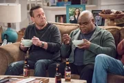 Duffy (Lenny Venito), Tyrone 'Goody' Goodman (Leonard Earl Howze, r.)