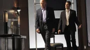 In das Büro des einflussreichen Zeitungsverlegers und Medienmoguls Robert Dunbrook (Craig T. Nelson, l.) wurde eingebrochen. Detective Don Flack (Eddie Cahill) beginnt mit den Ermittlungen.
