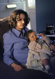 Ellen Adderly (Michelle Joyner)