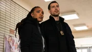 Tonie Churlish (Jasmine Batchelor), Joe Velasco (Octavio Pisano) Eine bewaffnete Frau taucht im Club ihres Mannes auf. Die Ermittler kommen einer Bande auf die Spur, die mit minderjährigen Mädchen handelt. Carisi muss sehr vorsichtig vorgehen, als Maxwells Ehemann unter Verdacht gerät.