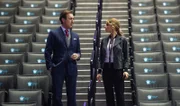 L-R: Det. Lizzie Needham (Bojana Novakovic), Dr. Dylan Reinhart (Alan Cumming)