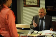 Martin ist total überarbeitet und lässt seinen Frust an Uschi ab. Von links: Uschi Guggenmoser (Silke Popp) und Martin Kirchleitner (Hermann Giefer).