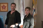 Jay Halstead (Jesse Lee Soffer), Erin Lindsay (Sophia Bush)    +++