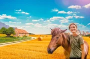 Mit ihren Pferden wandert Luna von Karlsruhe quer durch den Schwarzwald in eine Hofgemeinschaft auf dem Land.