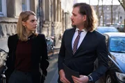 ACHTUNG SPERRFRIST! Die Veröffentlichung dieses Motives ist für alle ONLINE-MEDIEN (außer Programm-Presse) erst ab dem 07.05.2025 frei. David (Diego Seyfarth) bekommt unverhoffte Unterstützung von Stella (Bettine Langehein).