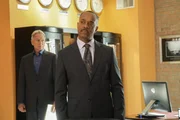 L-R: Leroy Jethro Gibbs (Mark Harmon) und Leon Vance (Rocky Carroll).