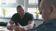 Andreas Sage (l.) ist aktuell auf Entzug und sieht sich permanent mit dem Druck zu trinken konfrontiert.