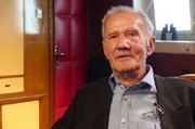 Siegfried Rohmann Erster Offizier auf der FICHTE_Hat die Bullen-Geschichte vorher tatsächlich erlebt.