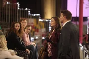 BONES: Brennan (Emily Deschanel, second from R) and Booth (David Boreanaz, R) investigate the death of a roller derby skater in the "The Doll in the Derby" episode.
