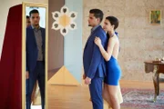 Prinz Lama (Yasin El Harrouk) ist mit seiner neuen Rolle als König überfordert. Seine Frau Leyla (Laila Maria Witt) versucht ihn vor der Richtigkeit zu überzeugen.