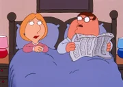 (5. Staffel) - Muss sich Lois (l.) jetzt Sorgen machen? Ihr Mann Peter (r.) liest im Bett ...