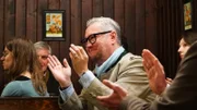 Gast applaudiert beim Servus Musikantenstammtisch