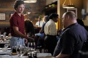 Georgie Cooper (Montana Jordan, l.); Jim McCallister (Will Sasso, r.)