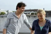 Bei einem Ausflug entdeckt Alexander (Paul T. Grasshoff, l.) seine Seelenverwandtschaft zu Anna (Jeanette Biedermann, r.).