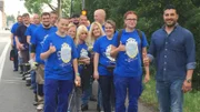 Experte Sükrü Pehlivan (re.) hat 28 tatkräftige Helfer organisiert
