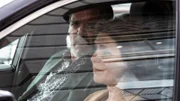 Kommissar Bäckström (Kjell Bergqvist) zweifelt, ob er seiner Ex Tina (Helen Sjöholm) trauen kann.