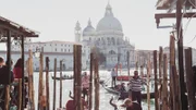 In der von Kanälen und Flüssen durchzogenen Stadt Venedig kam es in den letzten Jahrzehnten vermehrt zu Überschwemmungen.