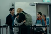 Clarke (Brian Tee), Philip Woo (Bodhi del Rosario), Margaret (Nicole Kidman), Daisy Woo (Tiana Gowen)