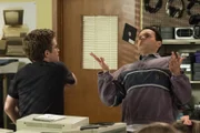 Adam Goldberg (Sean Giambrone, l.); Barry Goldberg (Troy Gentile, r.)