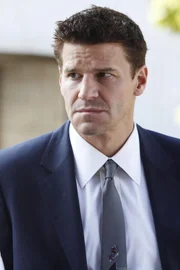 Booth (David Boreanaz)  Die Verwendung des sendungsbezogenen Materials ist nur mit dem Hinweis und Verlinkung auf TVNOW gestattet.