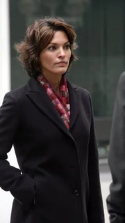 Alana De La Garza als Staatsanwältin Connie Rubirosa