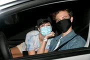 Lizzy McGroder und Jack Quaid arrive at Amazon Prime Video's "The Boys" Season 2 Drive-In Premiere.