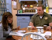 Doug (Kevin James) hat ein Bild von Carries (Leah Remini) Mutter gesehen und befürchtet, dass seine Frau irgendwann auch dick wird...