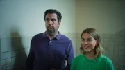 Bastian Pastewka als Ralf Hartmann und Lea Freund als Lily