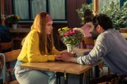 Eidin Jalali als Graham Sutton und Sonja Weißer als Lydia Beaufort