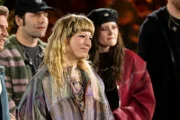 Bosse, Mieze Katz (MiA) (l.), Madeline Juno +++ Die Verwendung des sendungsbezogenen Materials ist nur mit dem Hinweis und Verlinkung auf RTL+ gestattet. +++