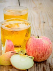 Apple juice.
