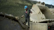 Carl Rosk working on chains