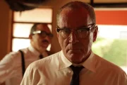 Herbert Cukurs (played by Eduardo Gurgel) sense something is wrong.